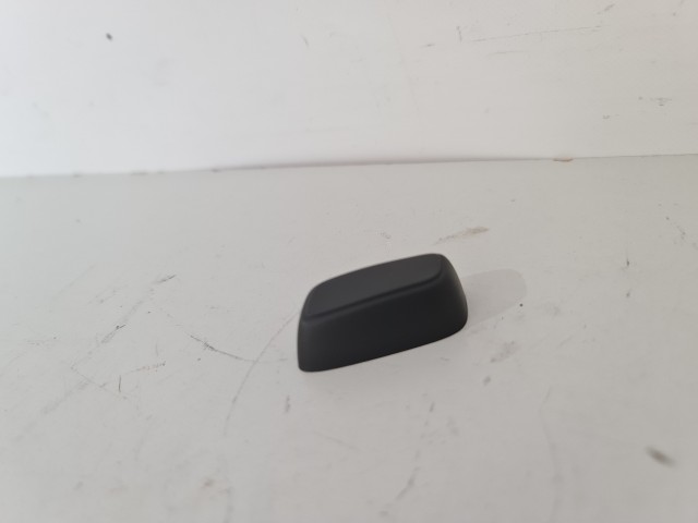 Knob, RH